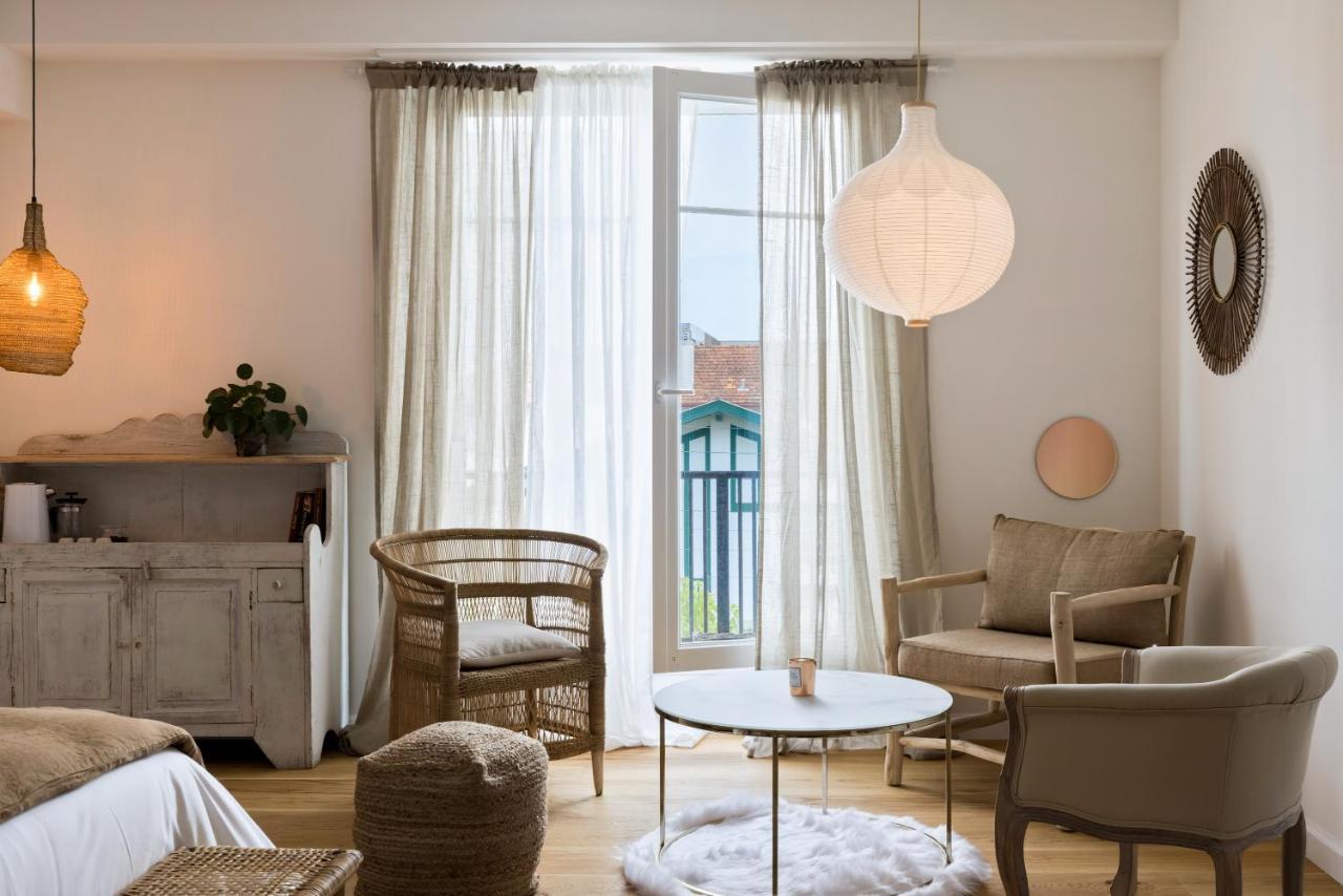 Libertitu Bed & Breakfast บาย็อนน์ ภายนอก รูปภาพ